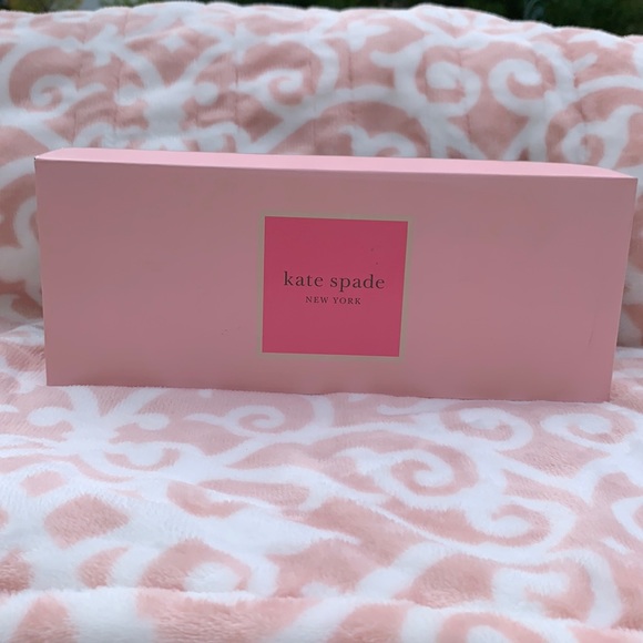 NWT! Kate Spade CAFE Pink and Burgundy Sandals. - Picture 5 of 9